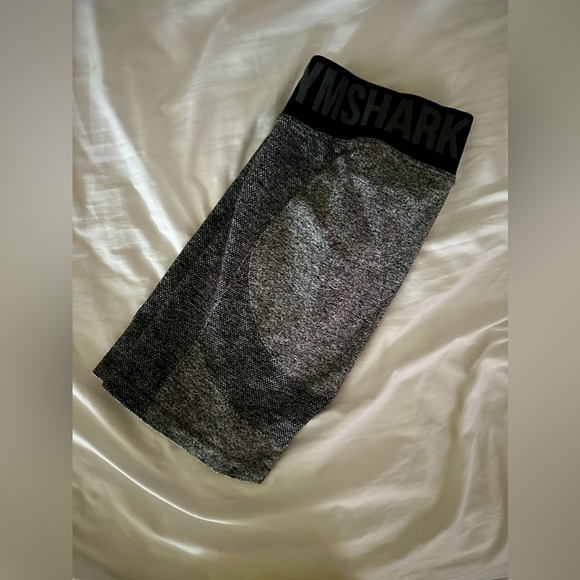Gymshark shorts - Picture 1 of 1